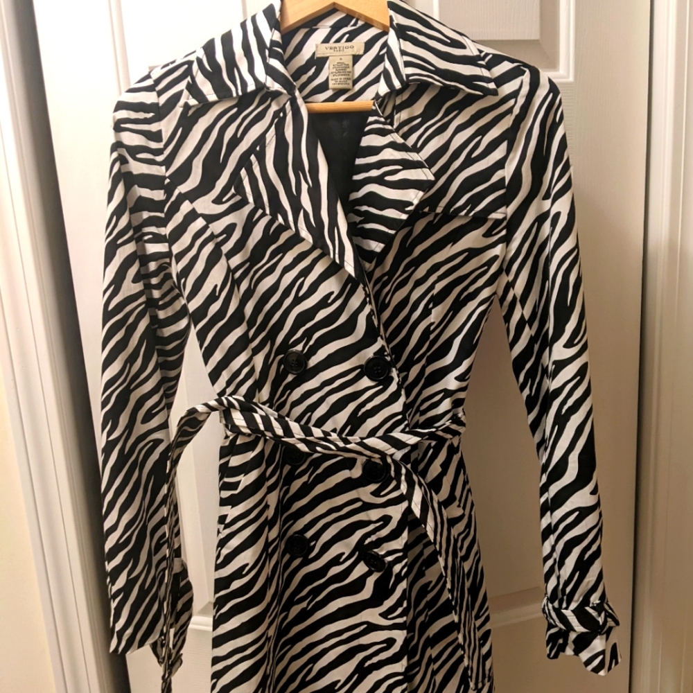 Women's outwear shell